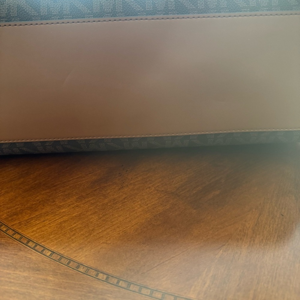 Michael Kors Dark Brown Leather Signature Tote Cross Body Option - Picture 6 of 7